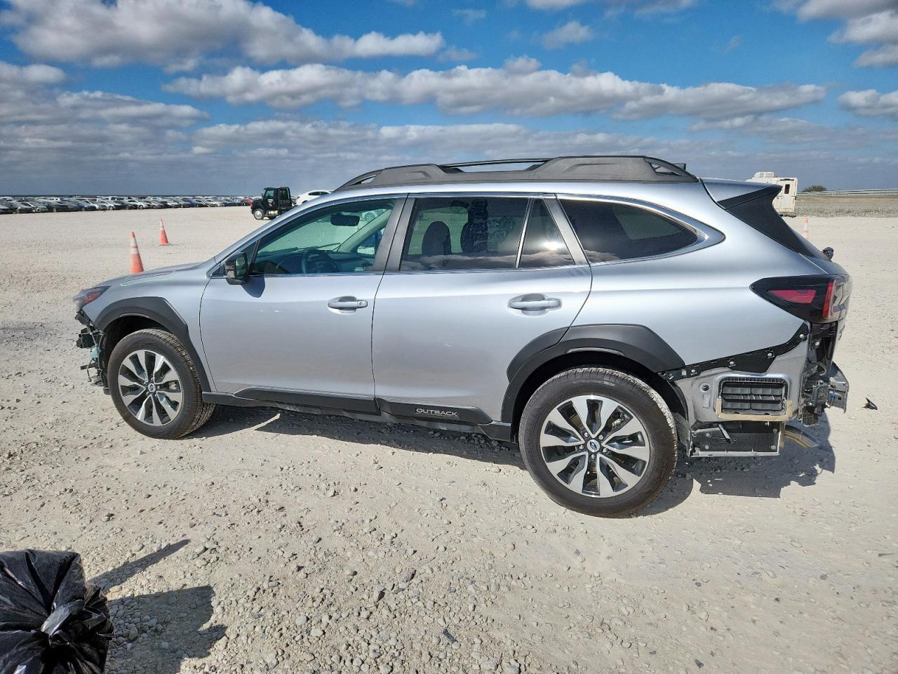 2025 SUBARU Outback