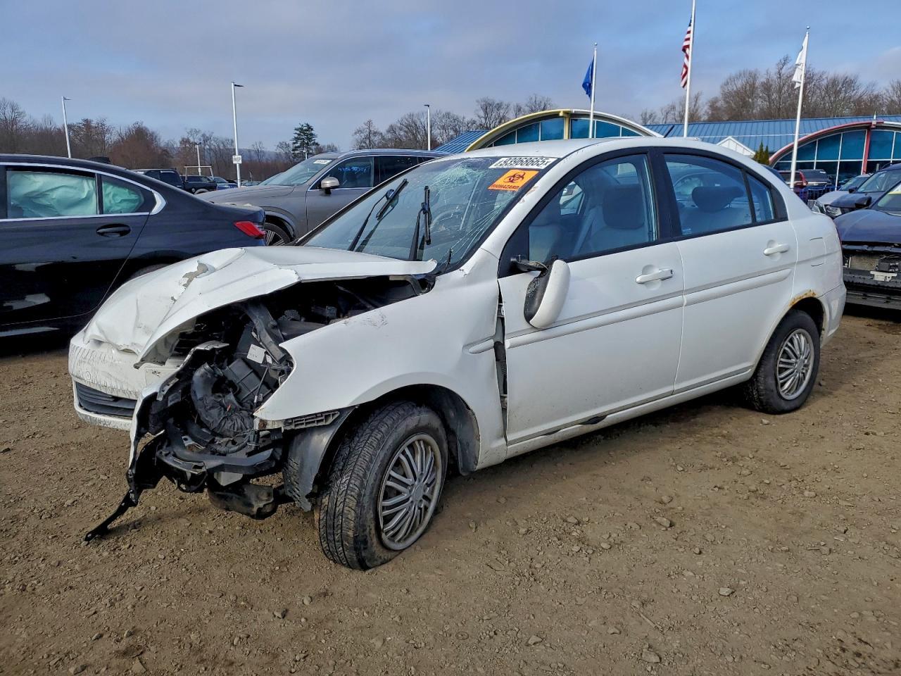 2011 HYUNDAI ACCENT