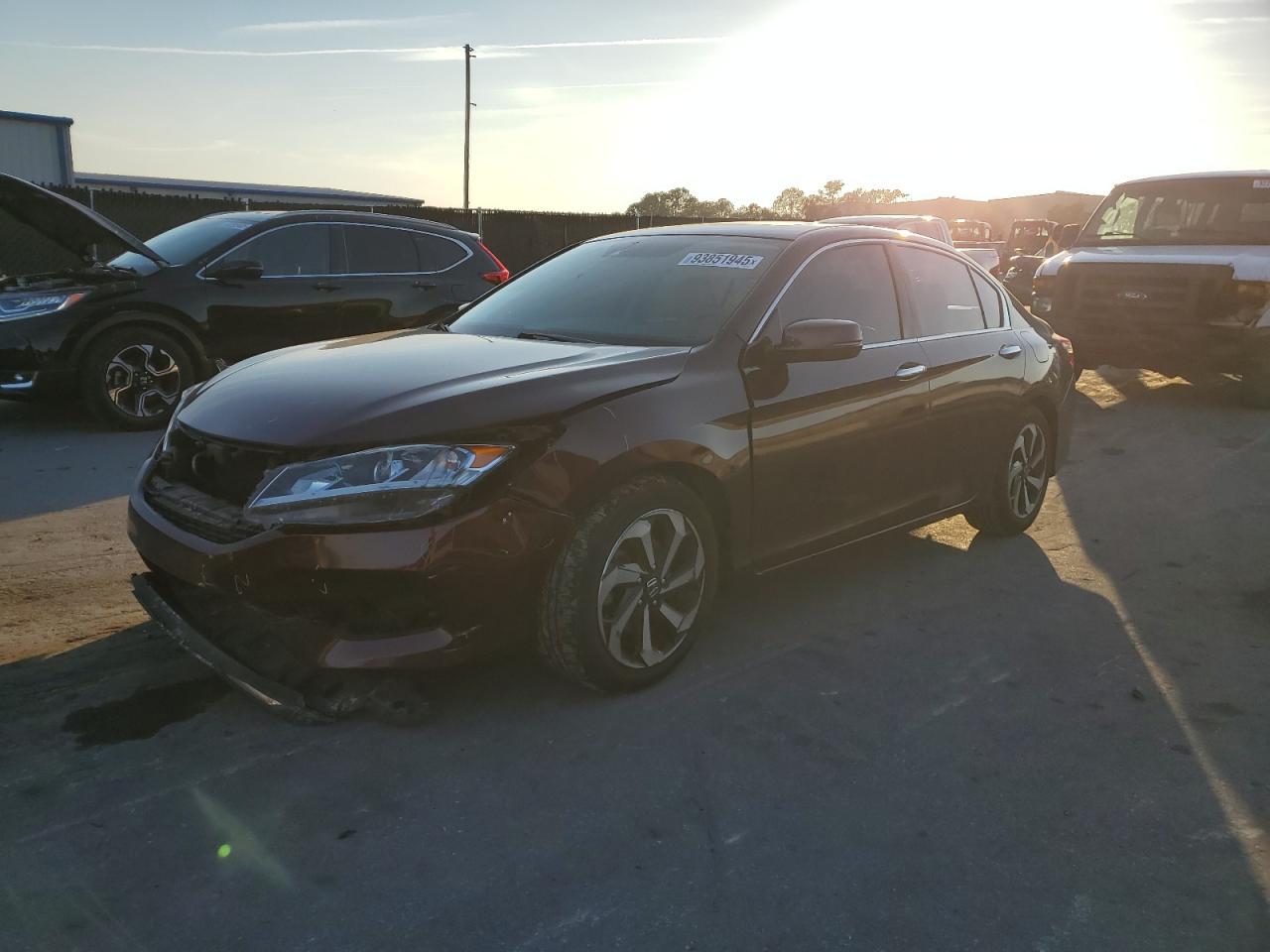 2017 HONDA ACCORD
