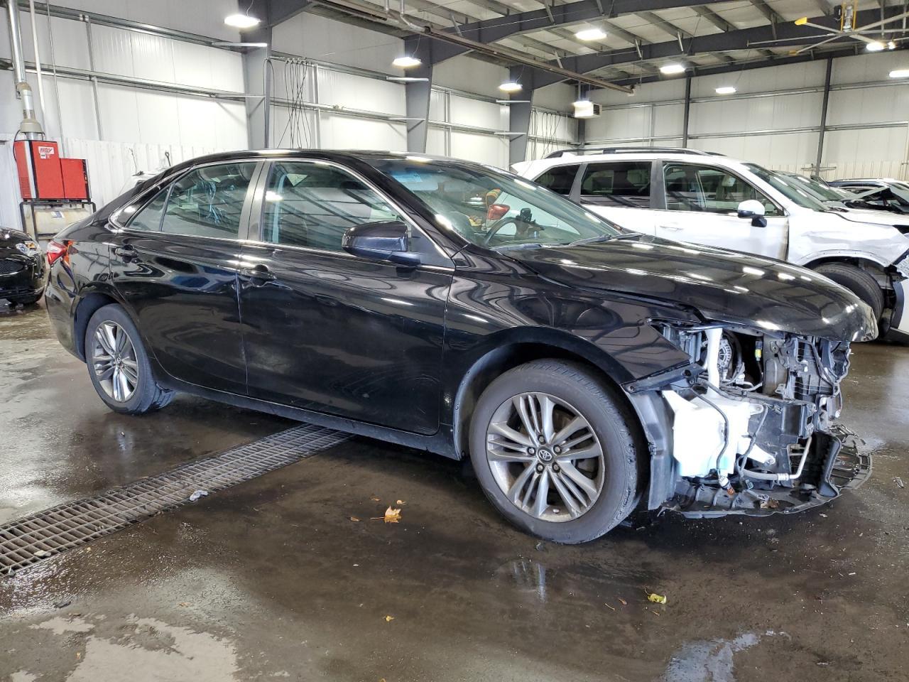 2017 TOYOTA CAMRY