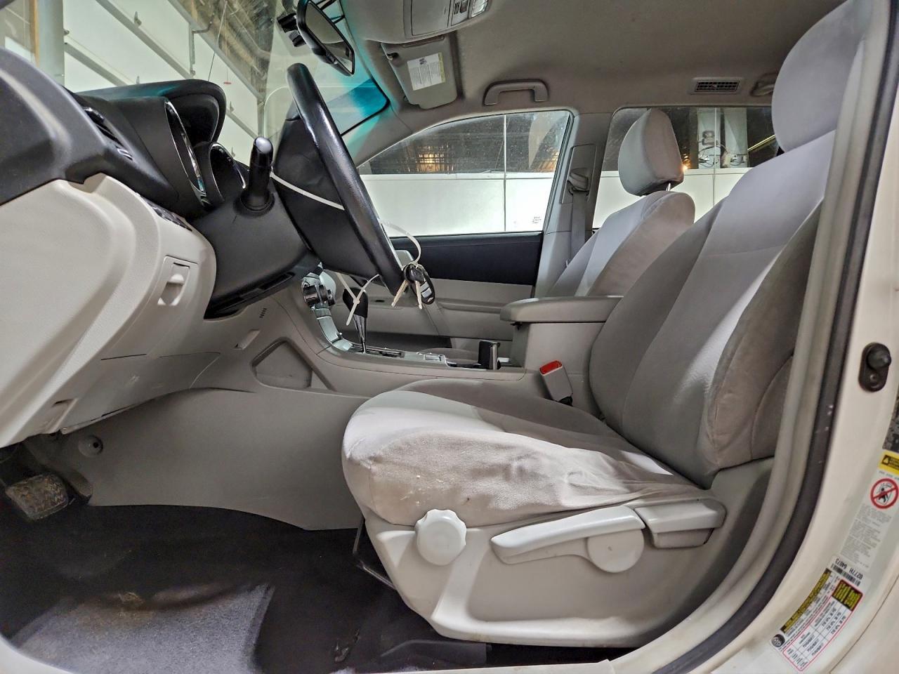2012 TOYOTA HIGHLANDER