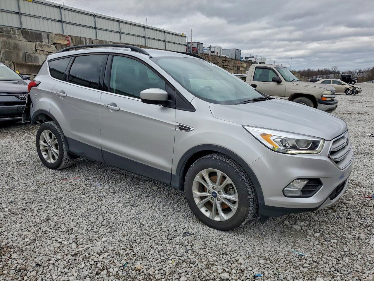 2019 FORD ESCAPE