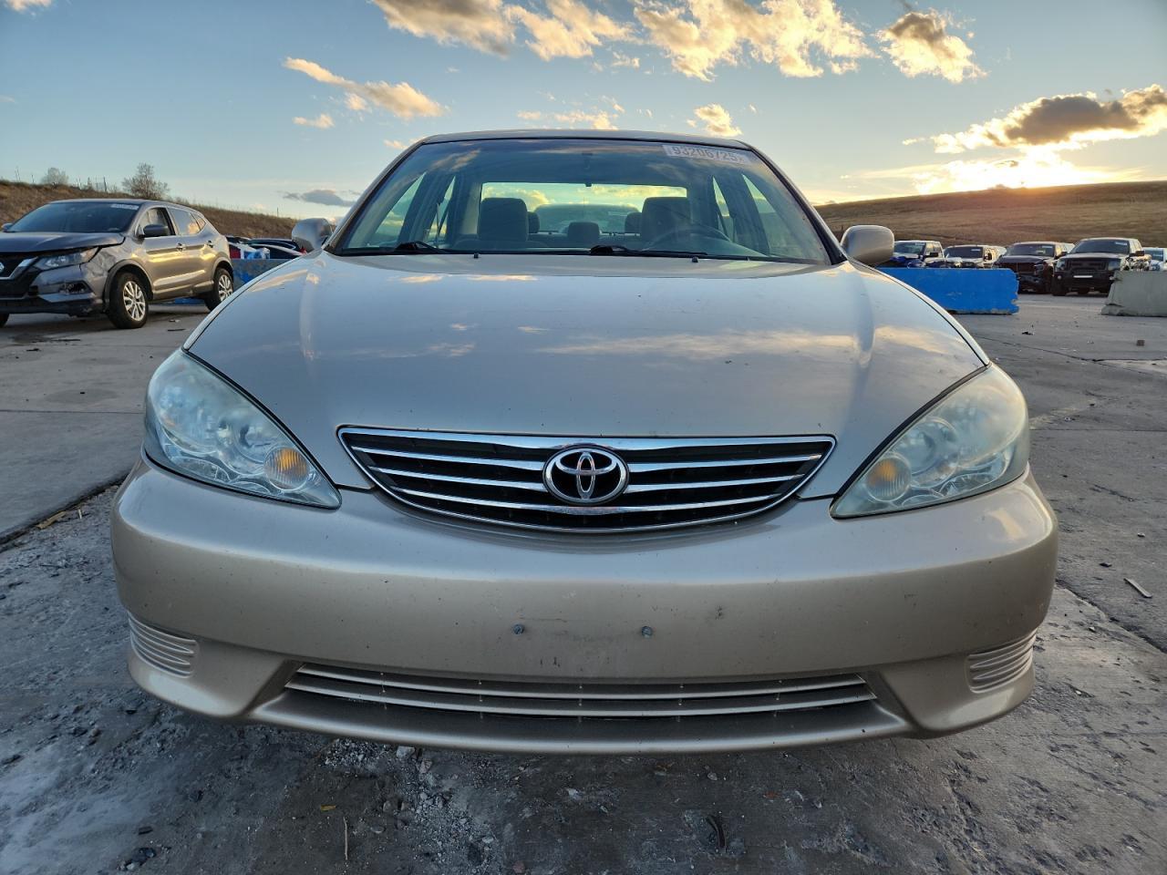 2005 TOYOTA CAMRY