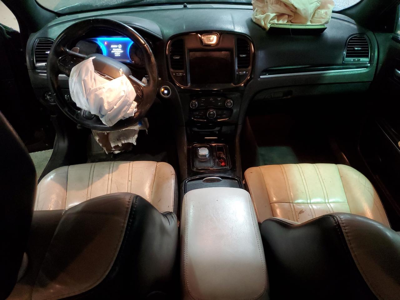 2018 CHRYSLER 300