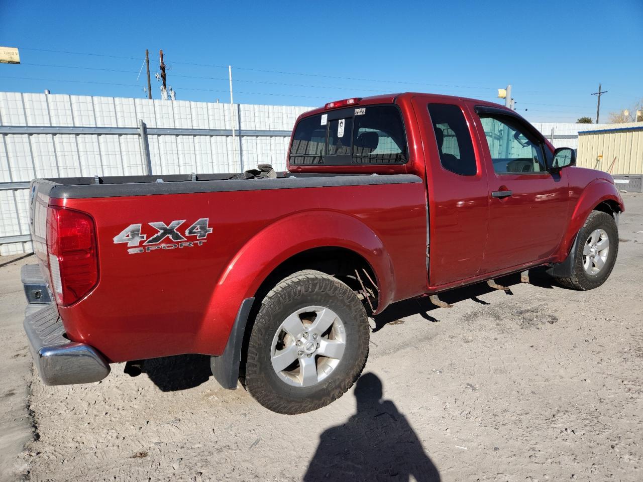 2012 NISSAN Frontier