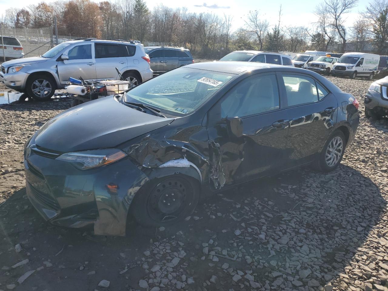 2017 TOYOTA COROLLA