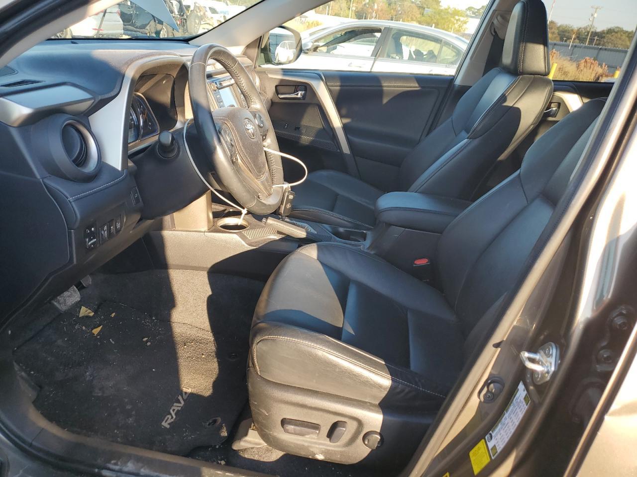 2014 TOYOTA RAV4