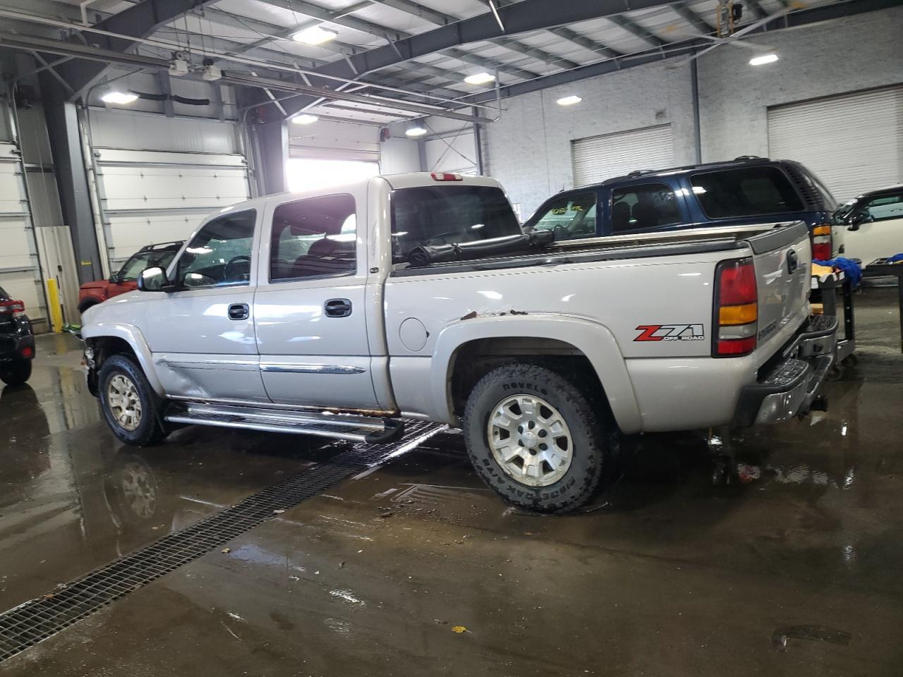 2005 GMC SIERRA 1500