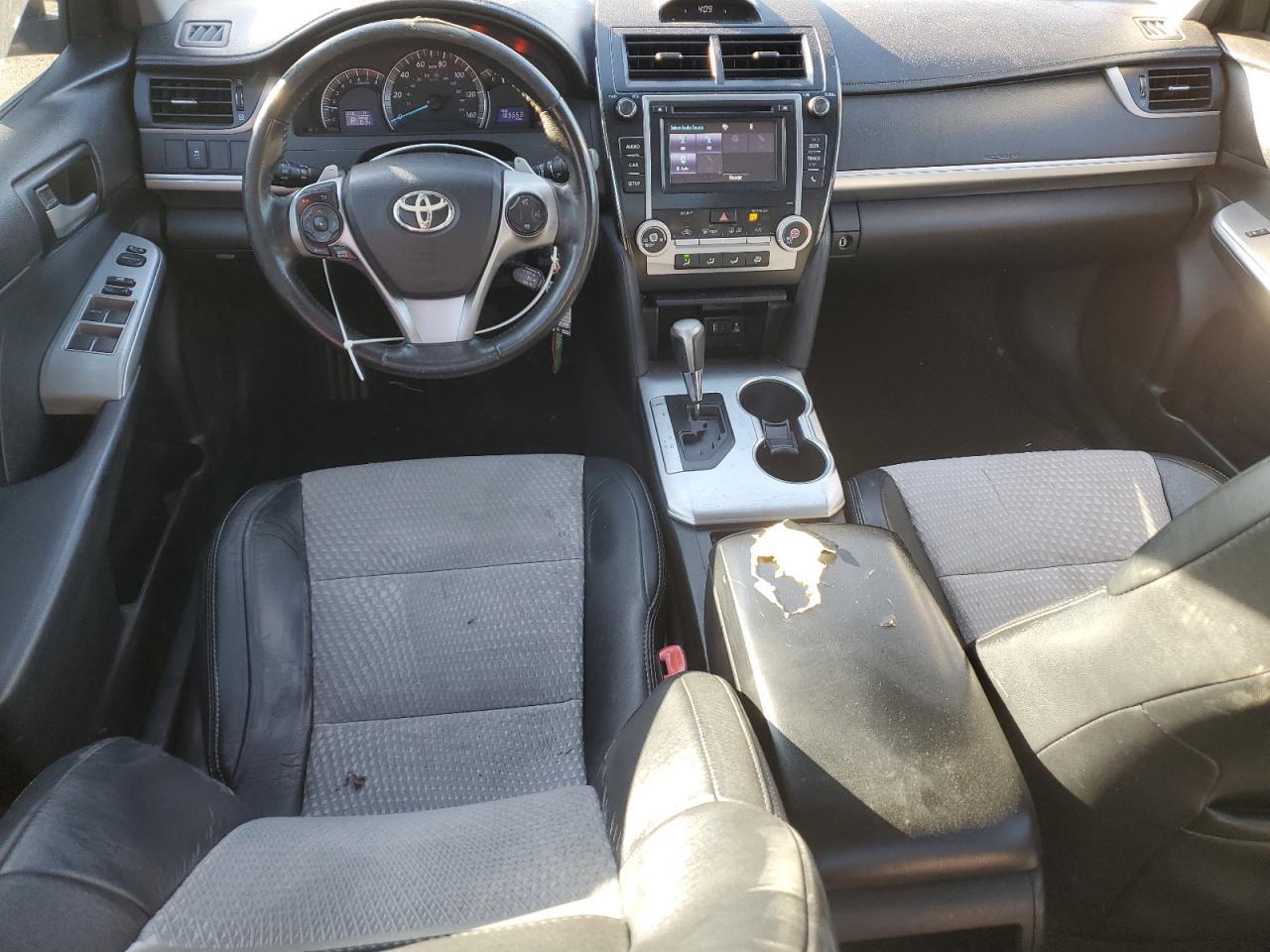 2014 TOYOTA CAMRY