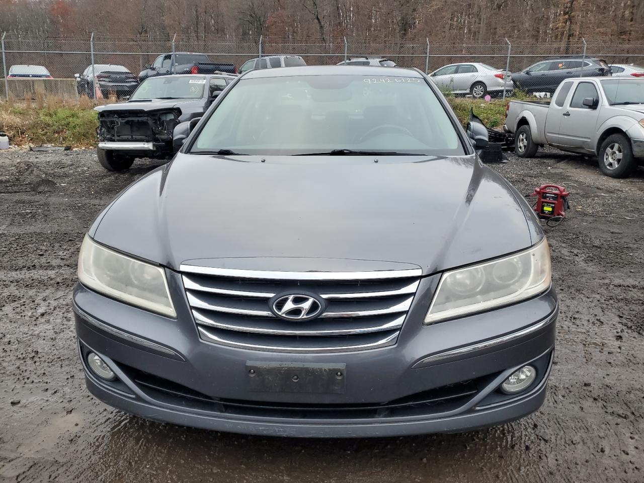 2011 HYUNDAI Azera