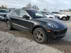 2016 PORSCHE Macan