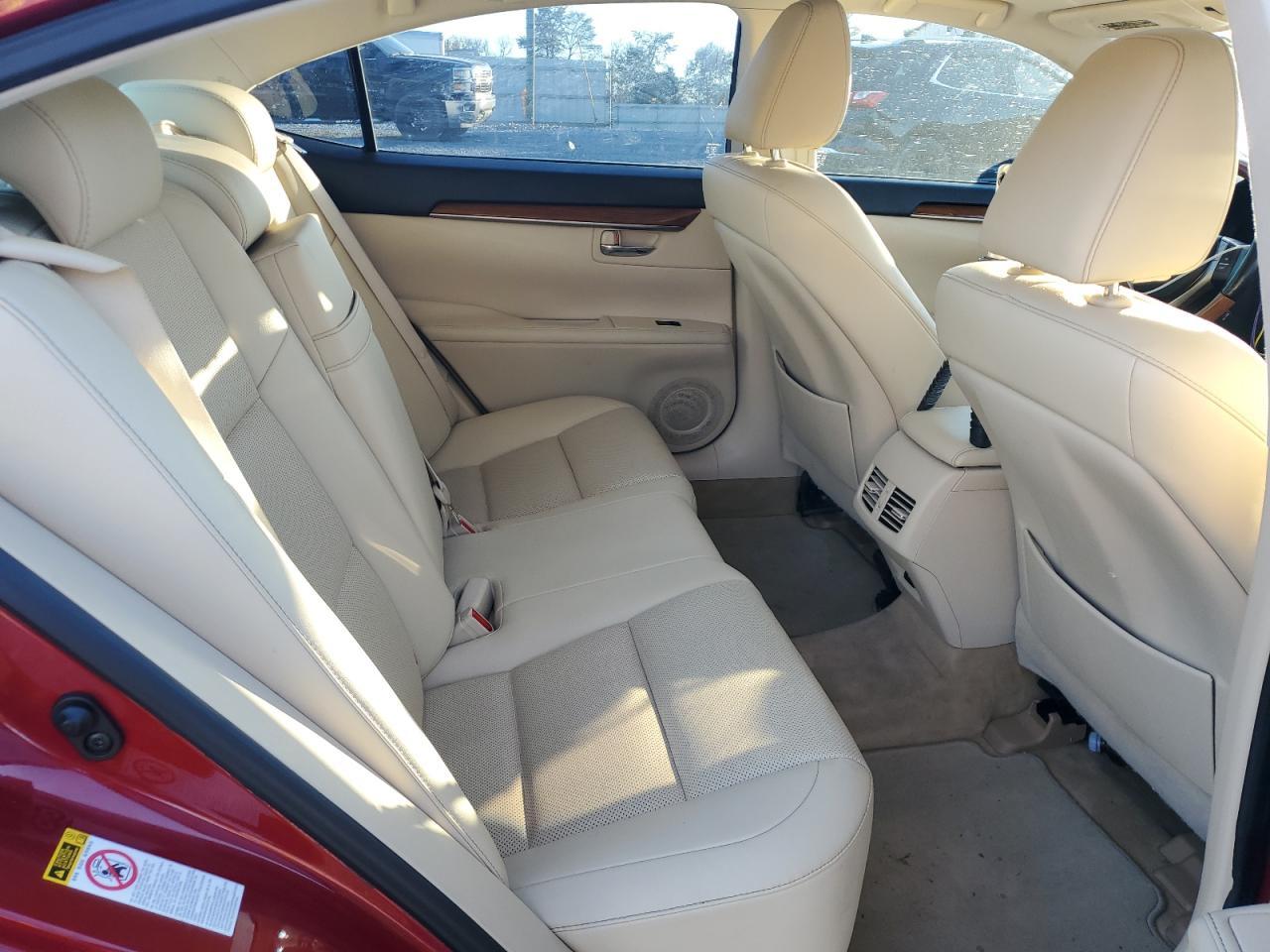2015 LEXUS ES 300H