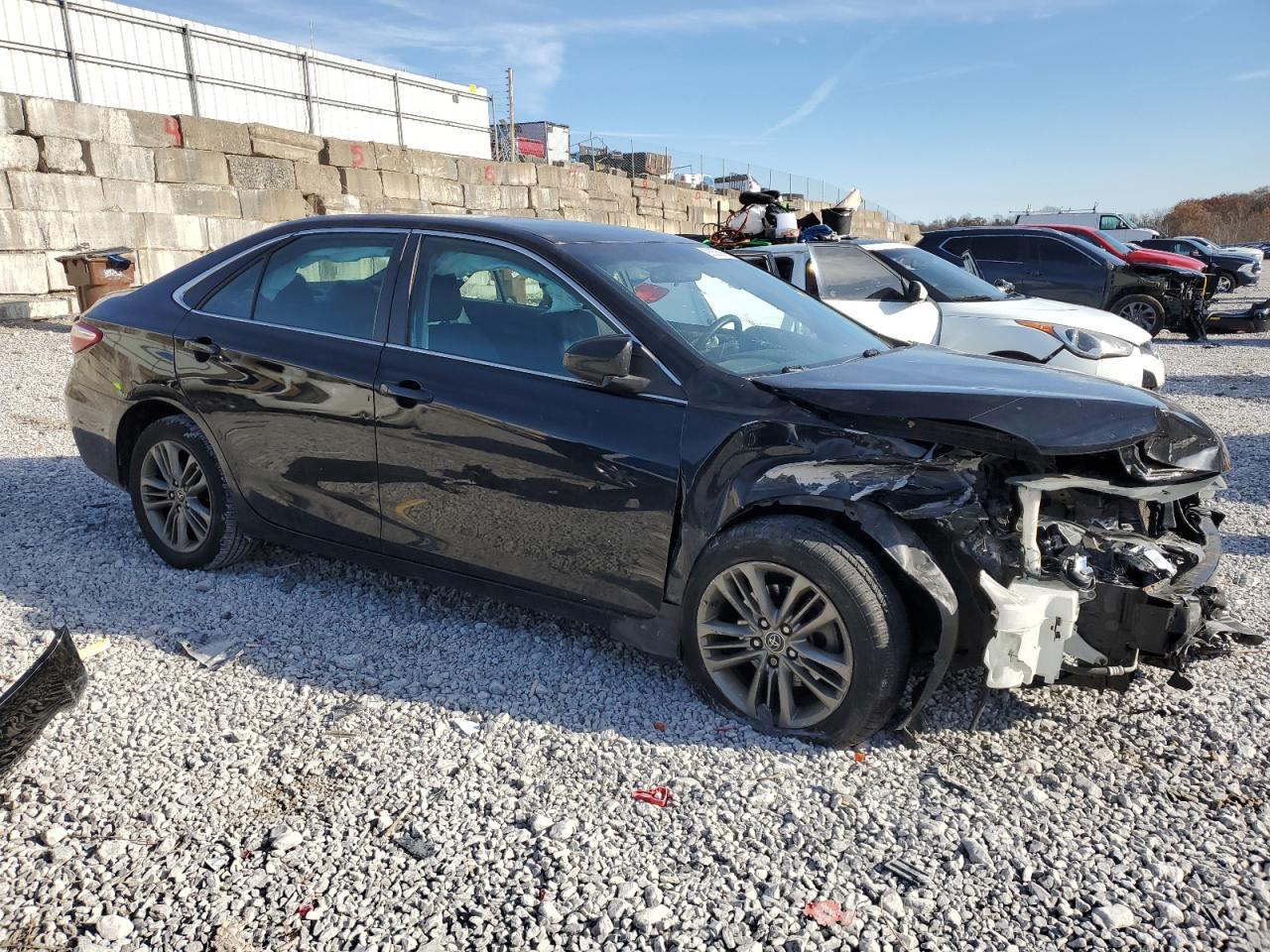 2015 TOYOTA CAMRY