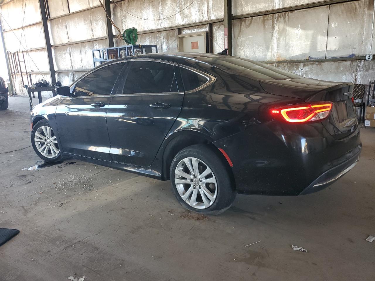2016 CHRYSLER 200