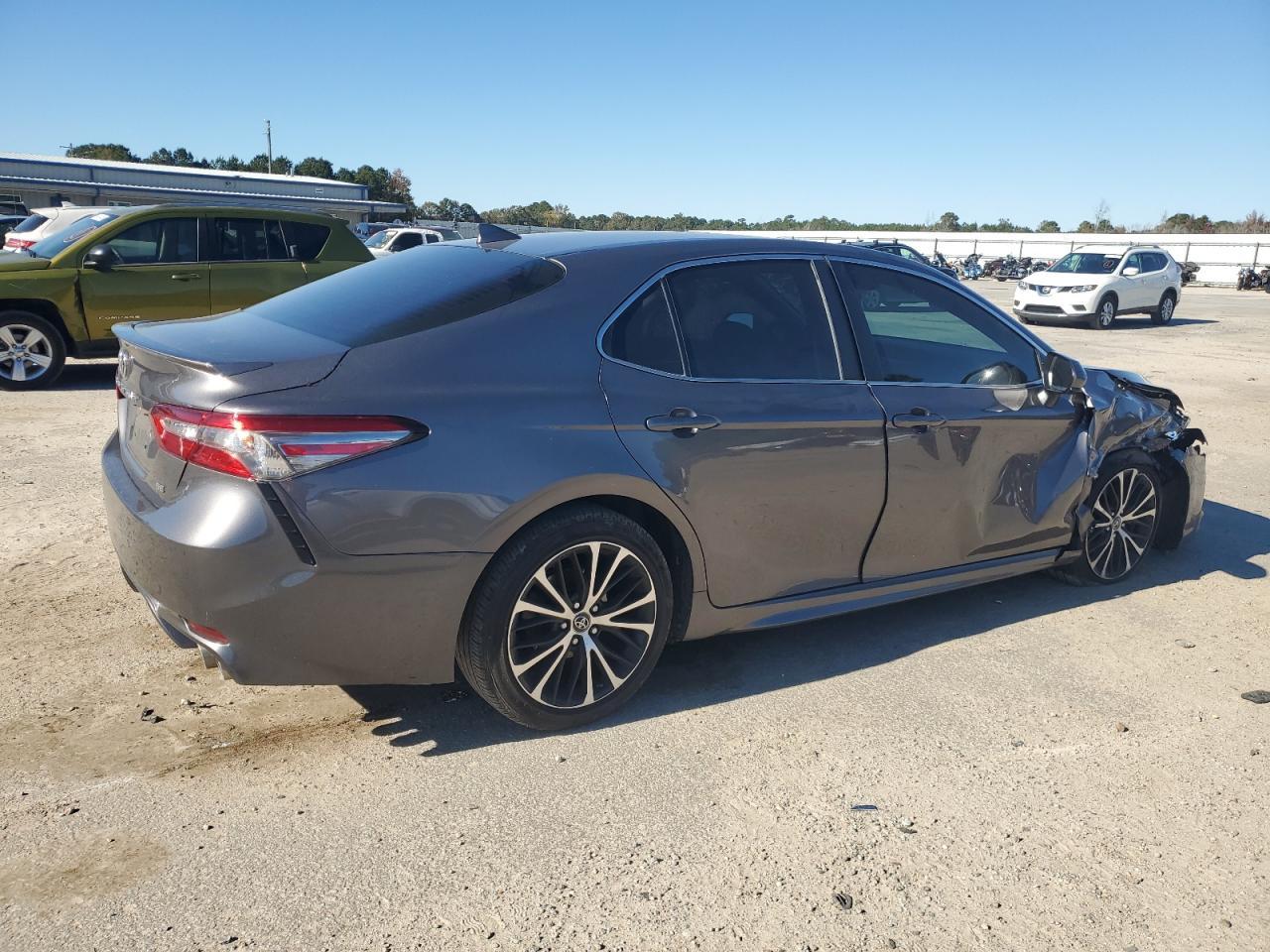 2019 TOYOTA CAMRY