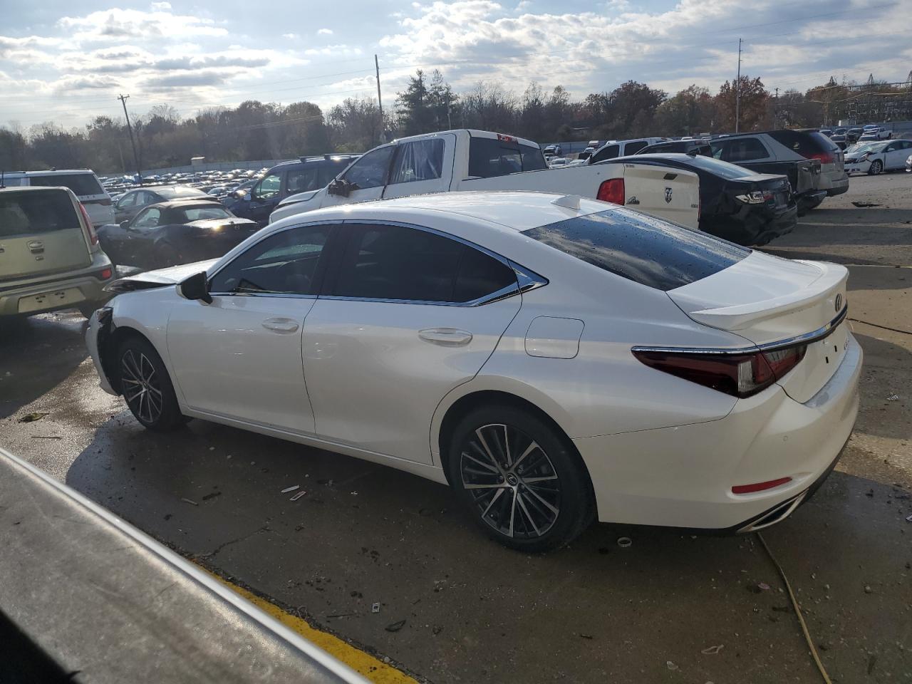 2024 LEXUS ES 350