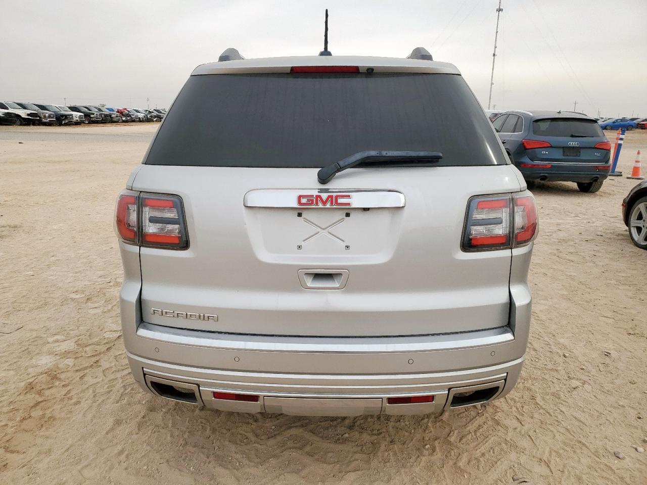 2016 GMC ACADIA