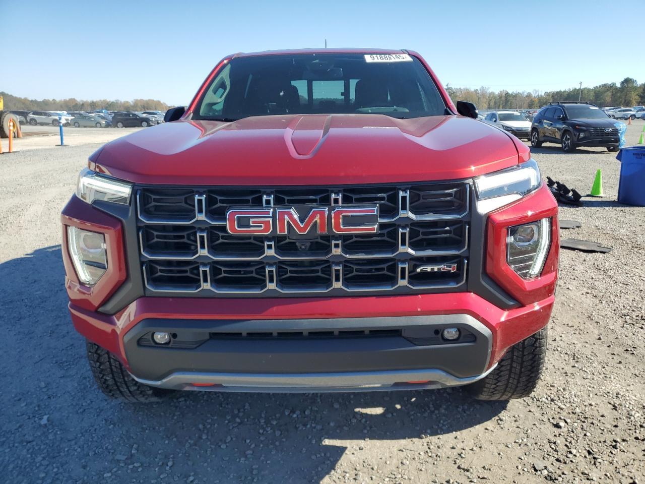 2025 GMC CANYON