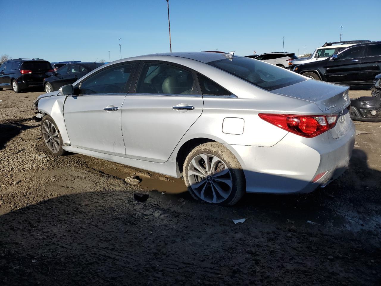 2014 HYUNDAI SONATA