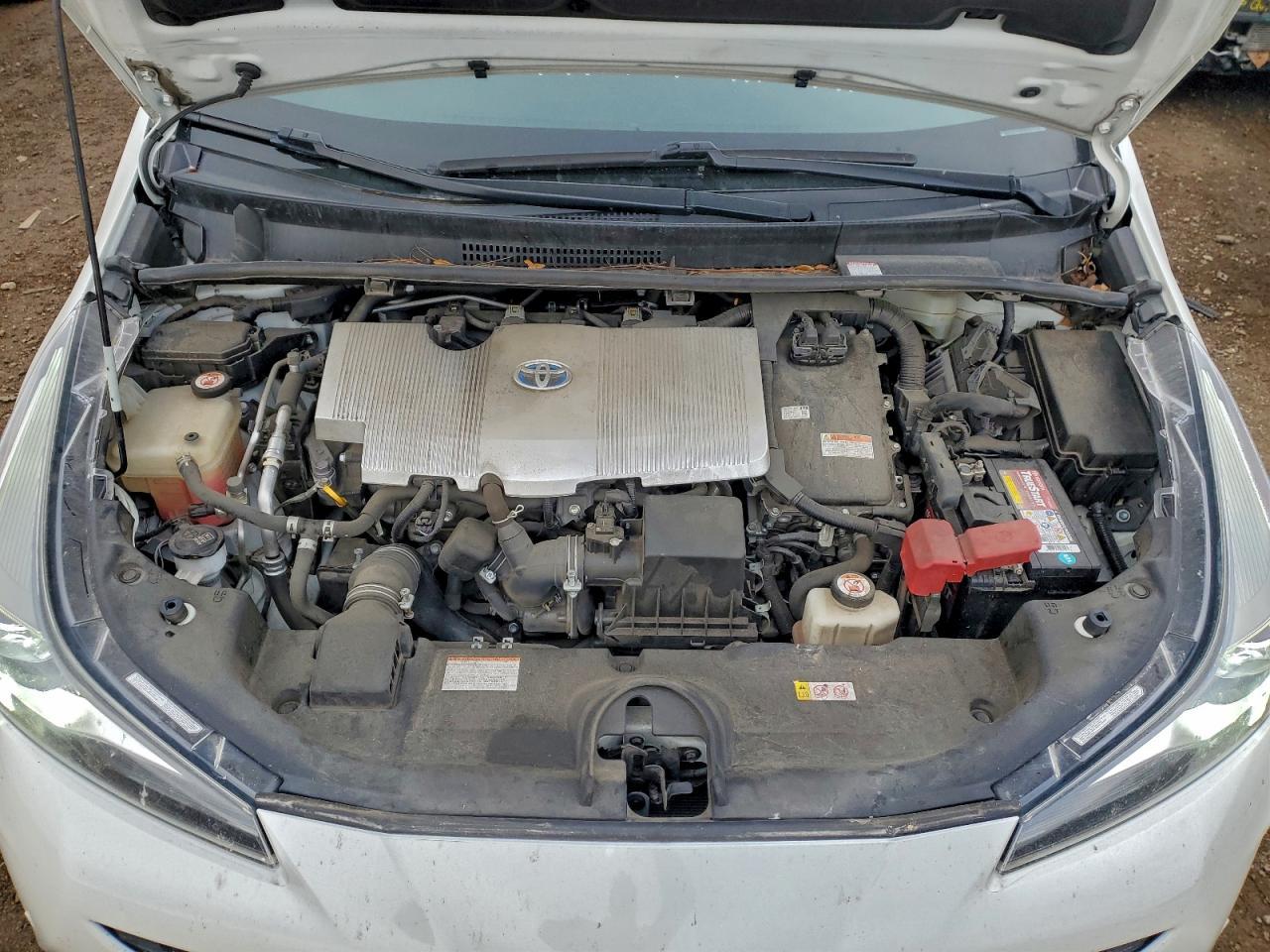 2019 TOYOTA PRIUS