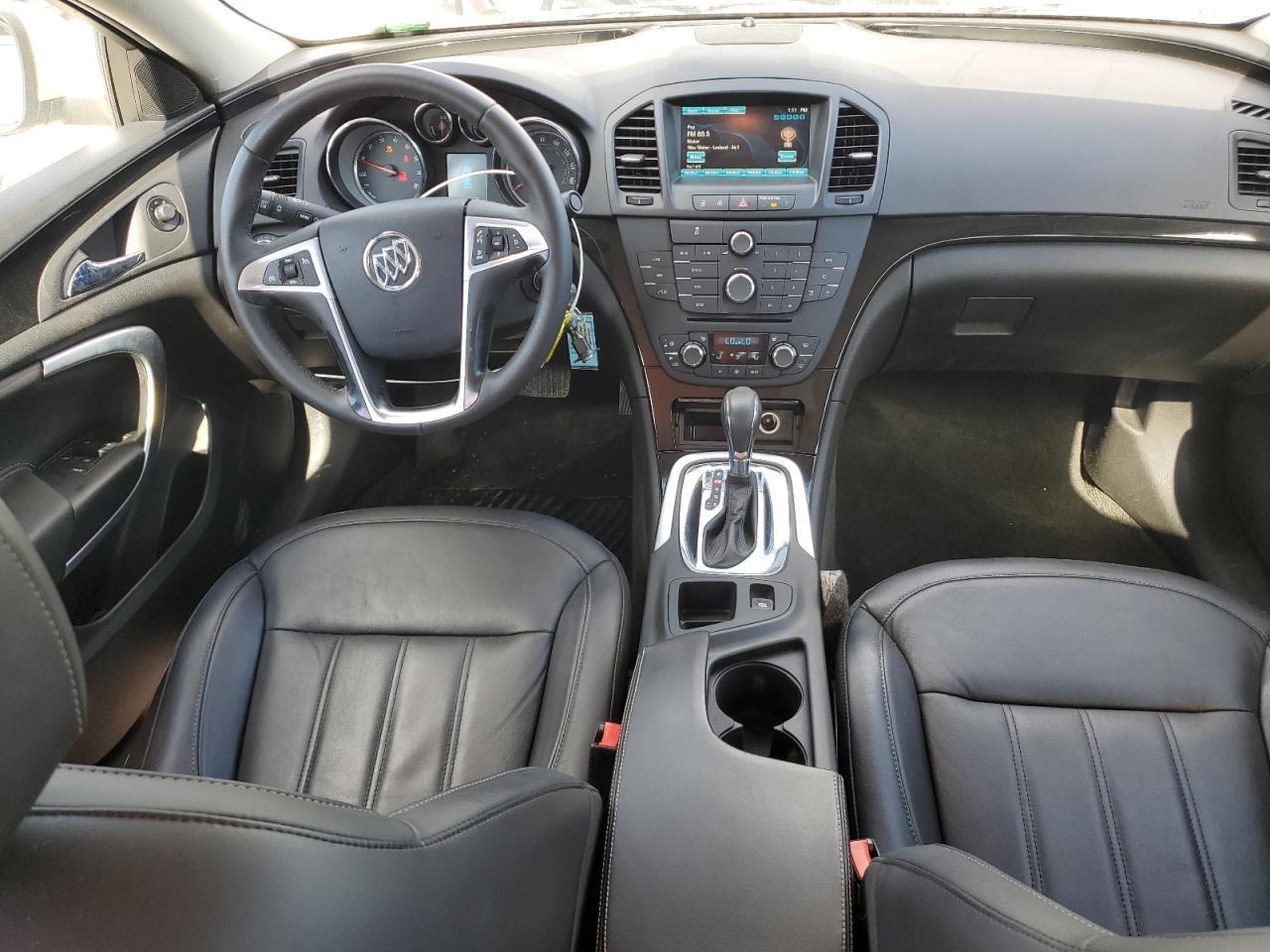 2013 BUICK Regal