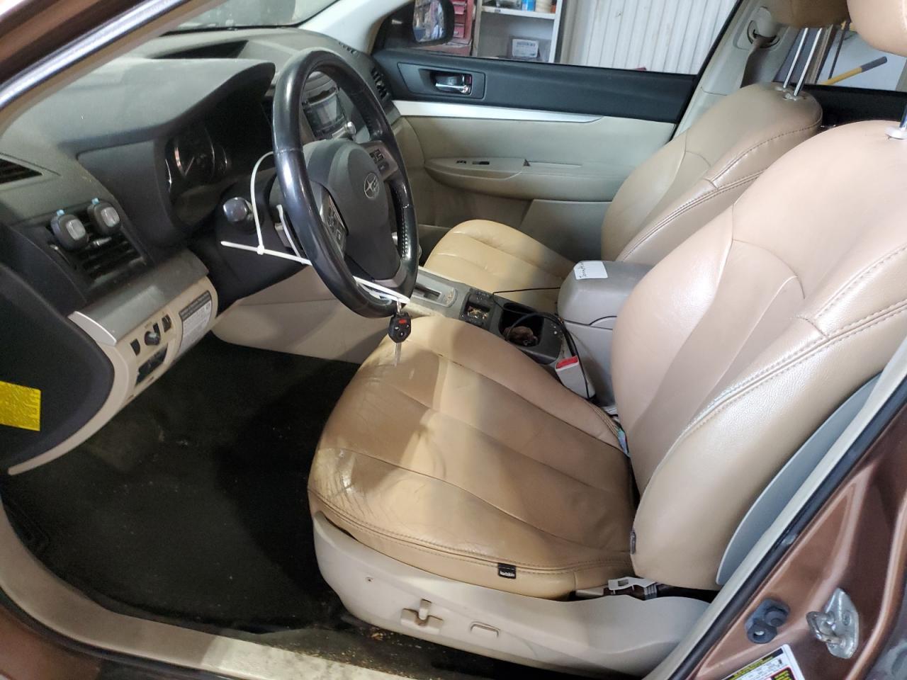 2012 SUBARU Legacy