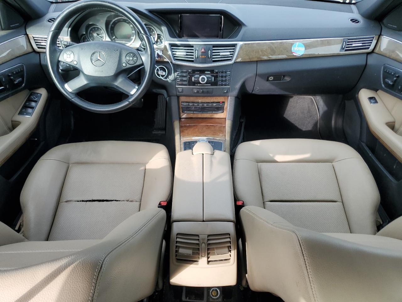 2011 MERCEDES-BENZ E-Class