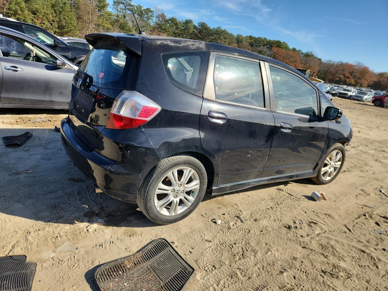 2011 HONDA FIT