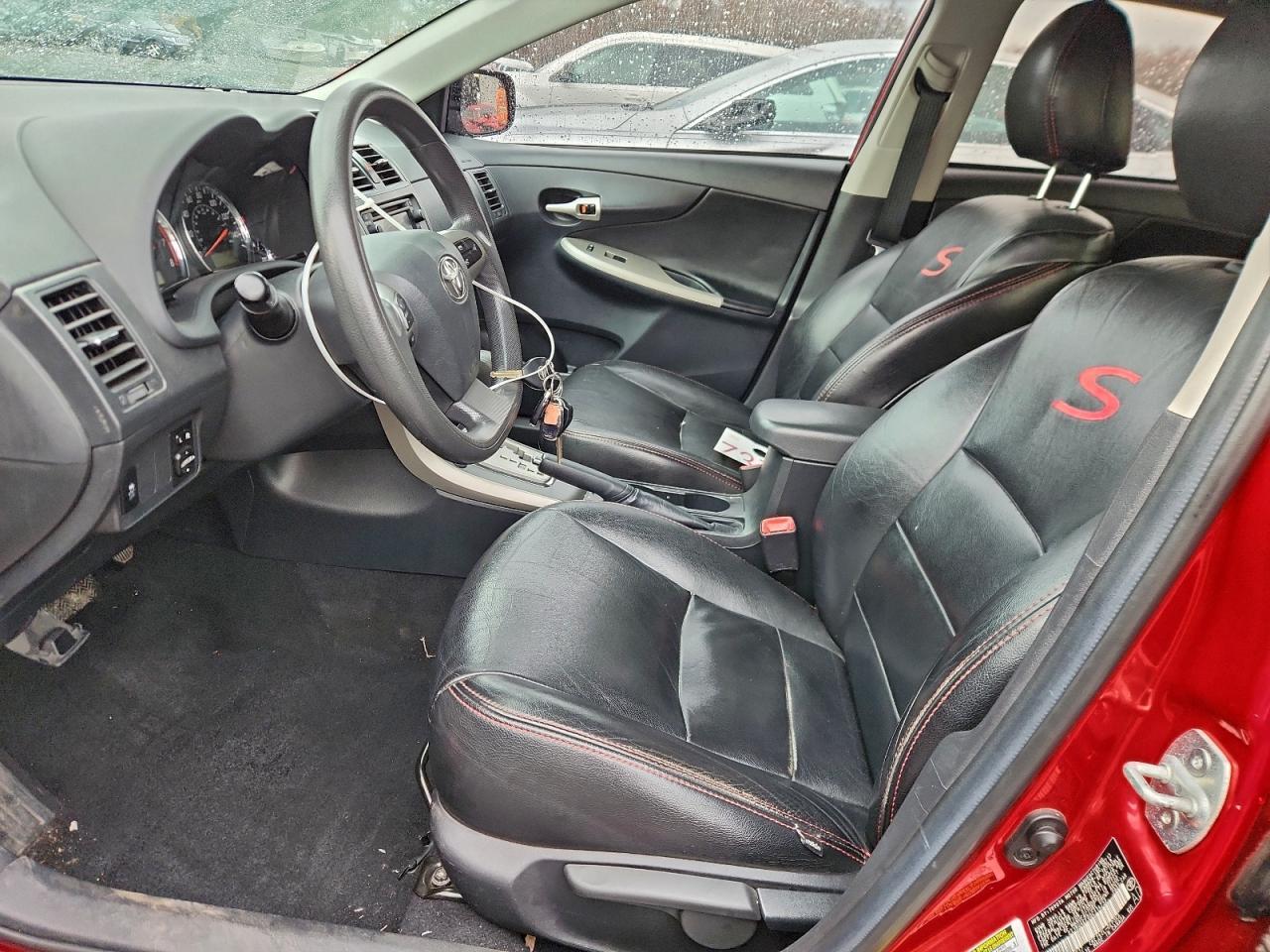 2013 TOYOTA COROLLA