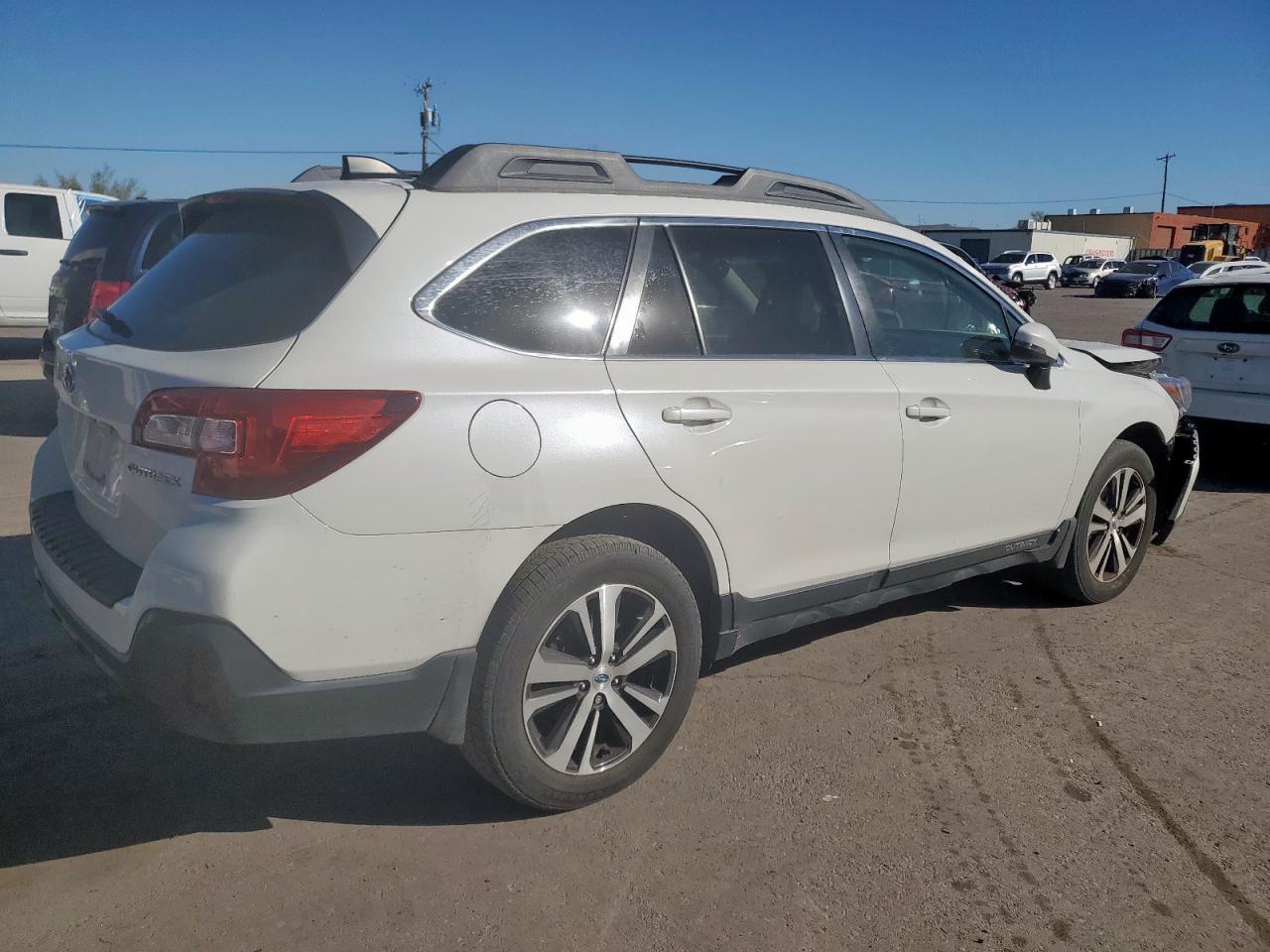 2019 SUBARU Outback
