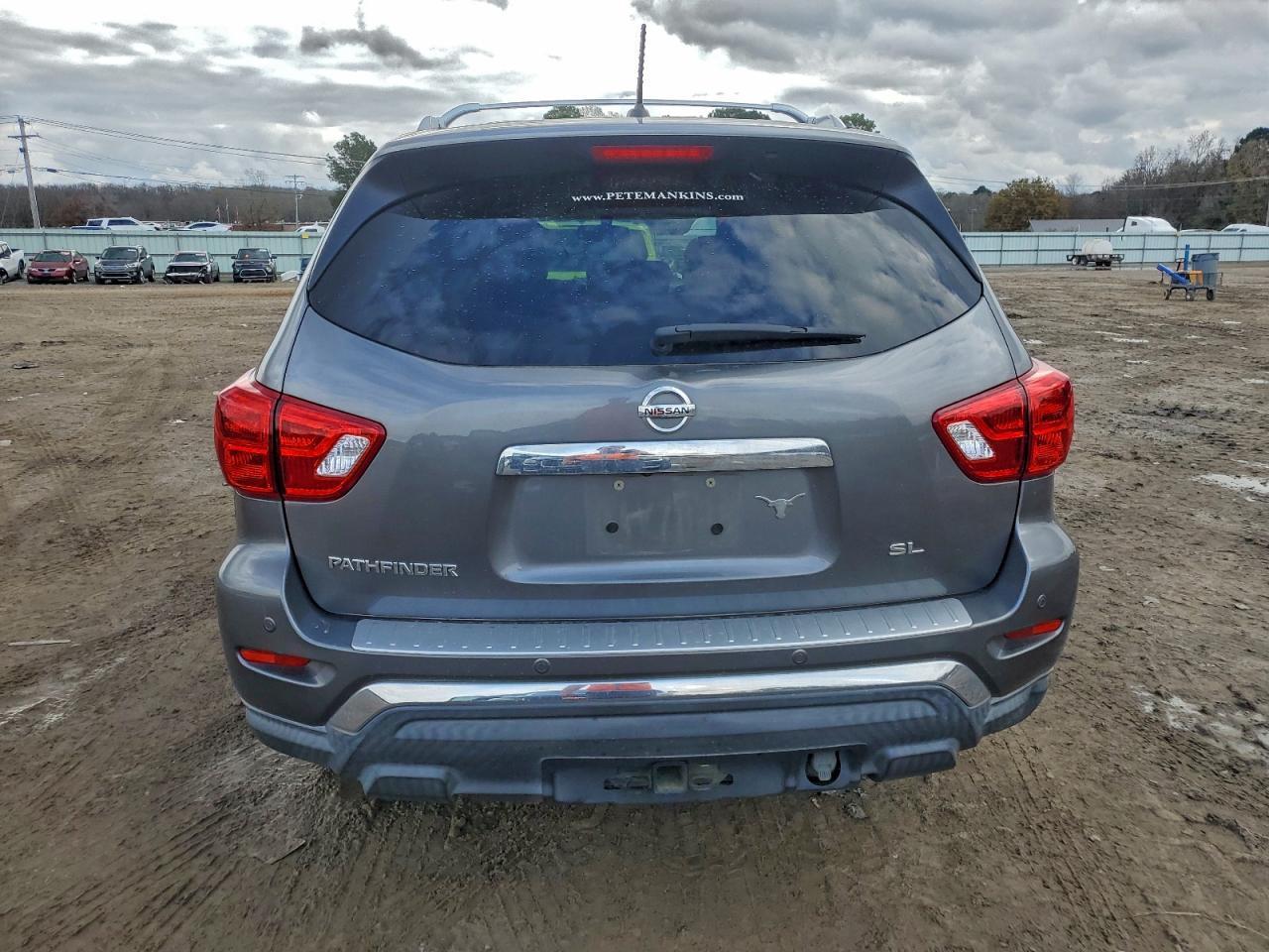 2018 NISSAN PATHFINDER