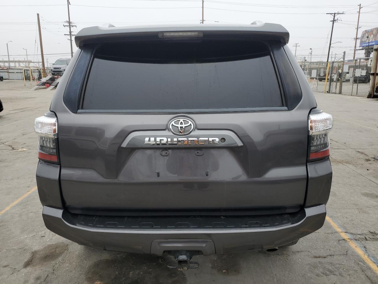 2017 TOYOTA 4Runner