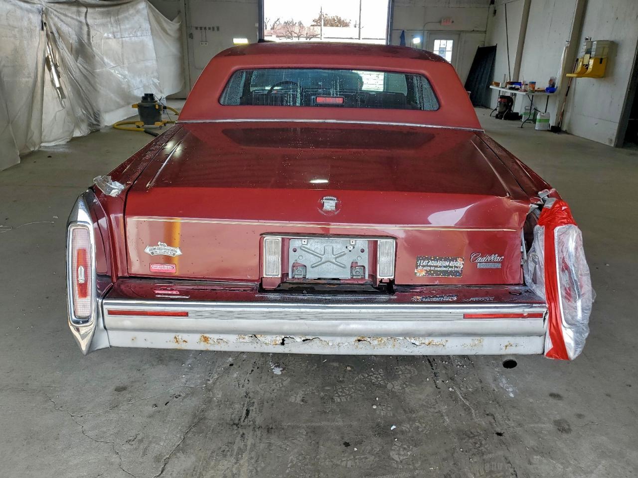 1990 CADILLAC Brougham