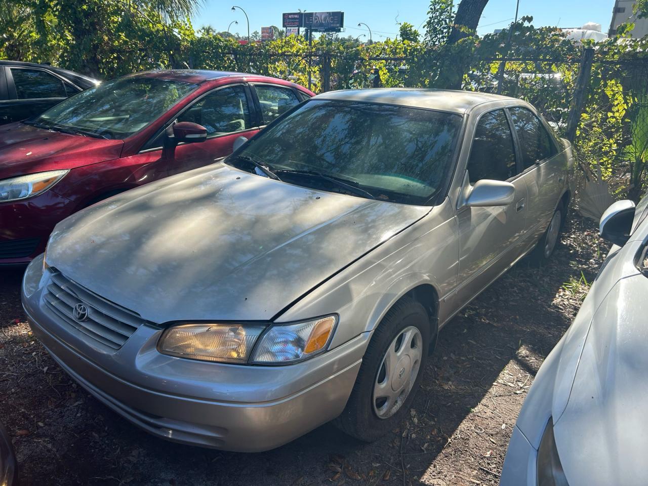 1997 TOYOTA CAMRY
