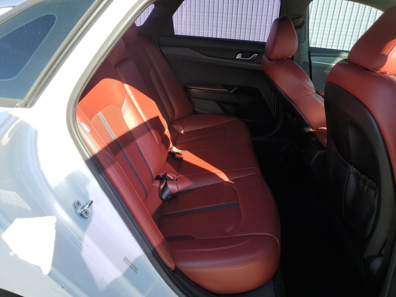 2023 KIA K5