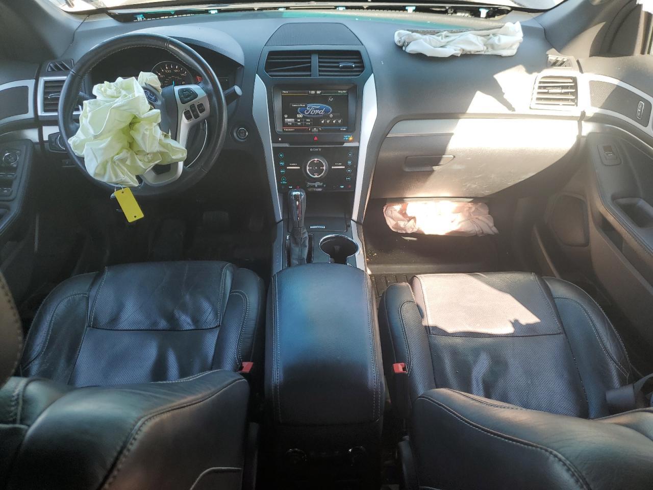 2014 FORD Explorer Sport Trac