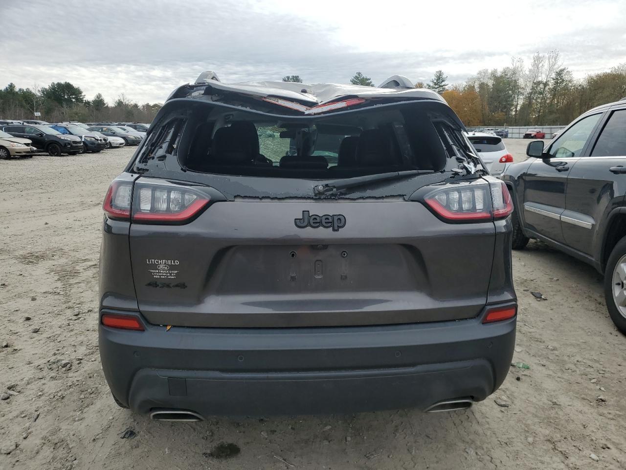 2019 JEEP CHEROKEE