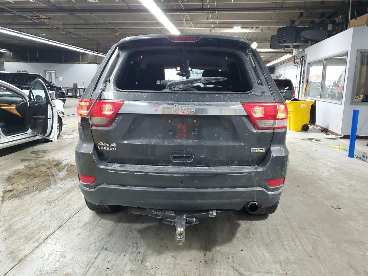 2011 JEEP Grand Cherokee