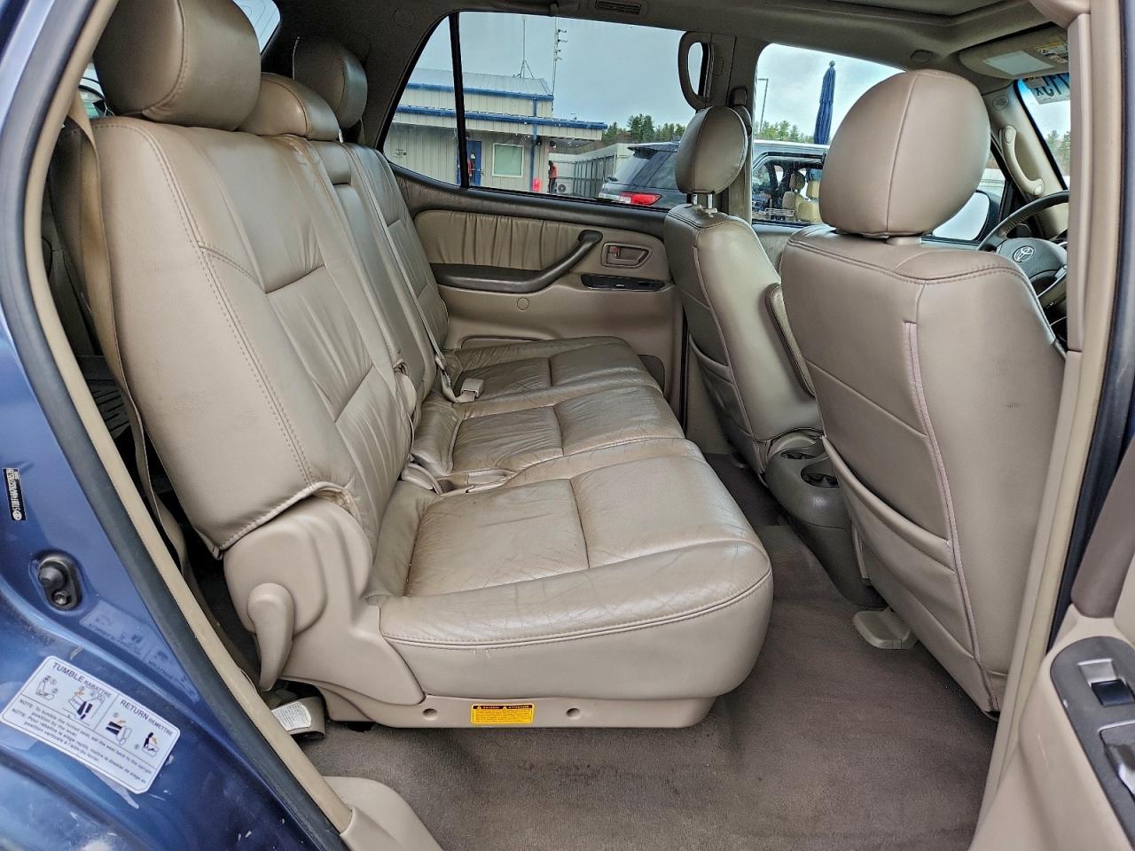 2006 TOYOTA Sequoia