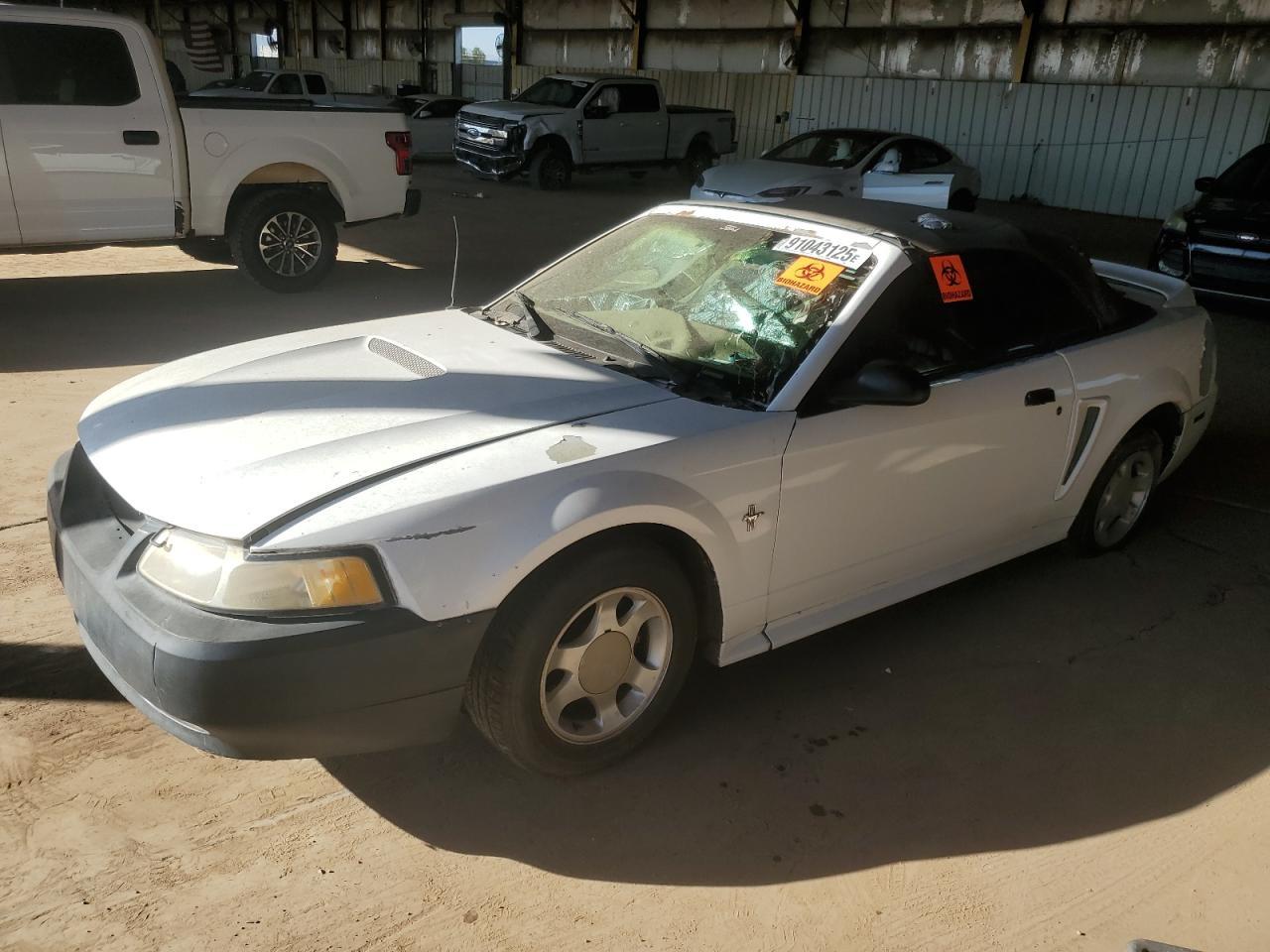 1995 FORD MUSTANG