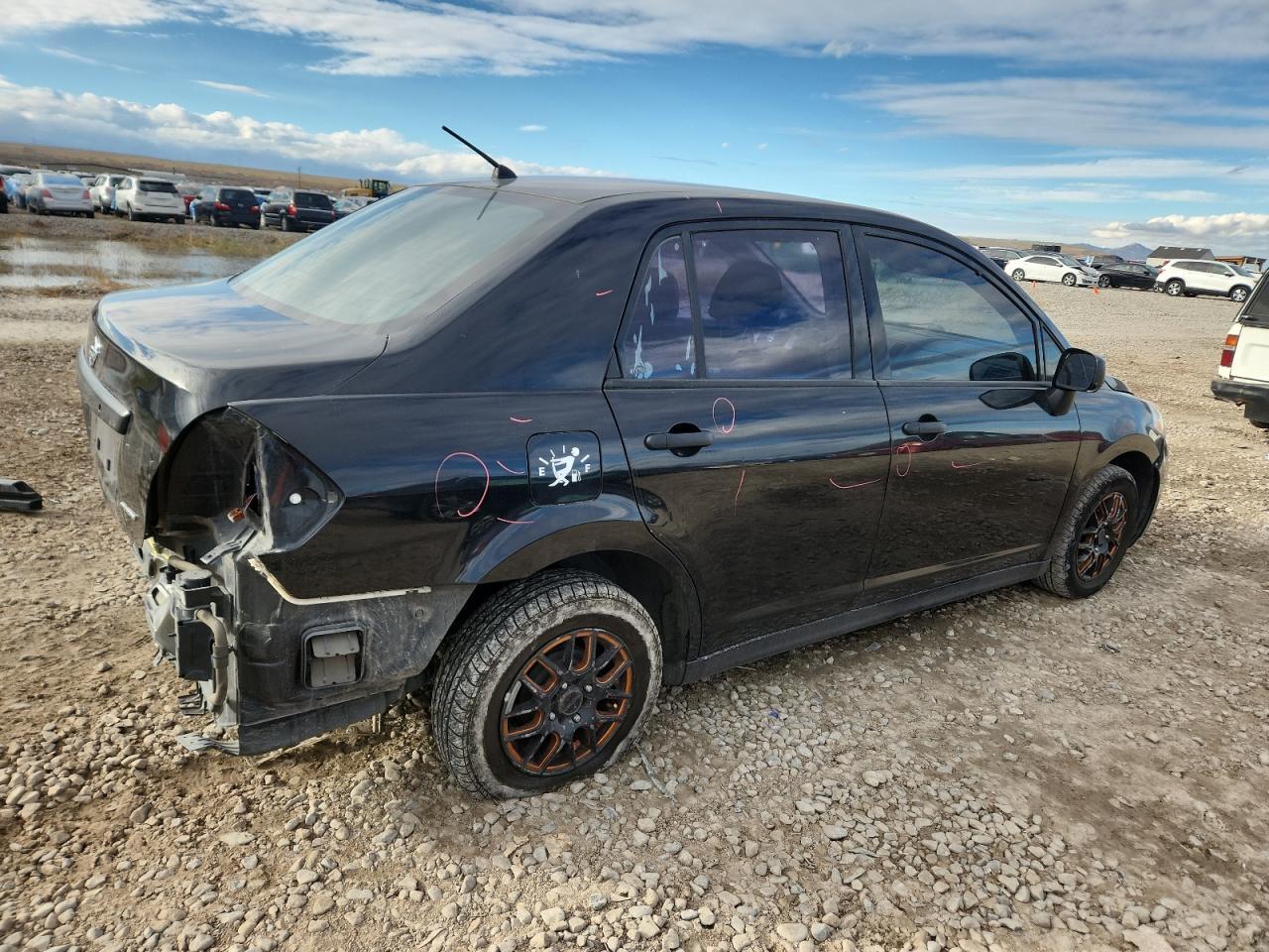 2010 NISSAN VERSA