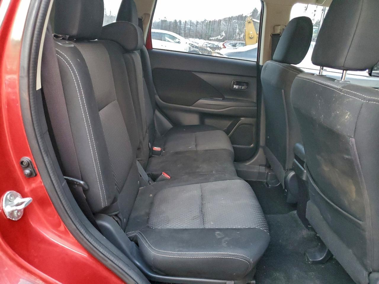 2017 MITSUBISHI outlander