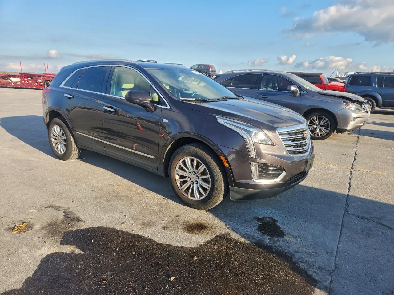 2017 CADILLAC XT5