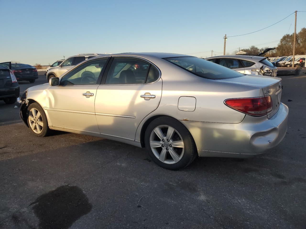 2005 LEXUS ES 330