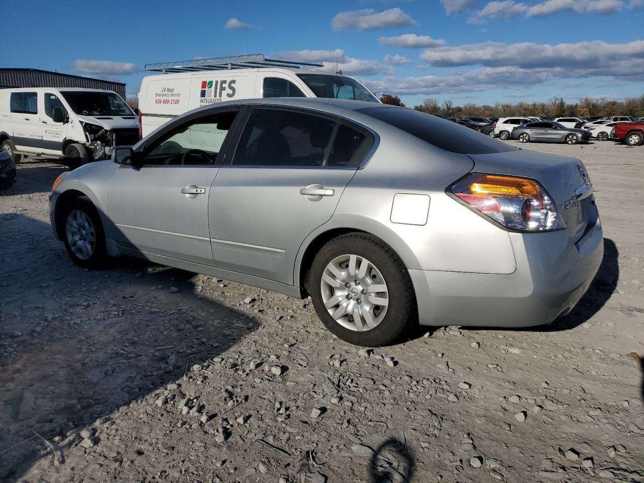 2012 NISSAN ALTIMA
