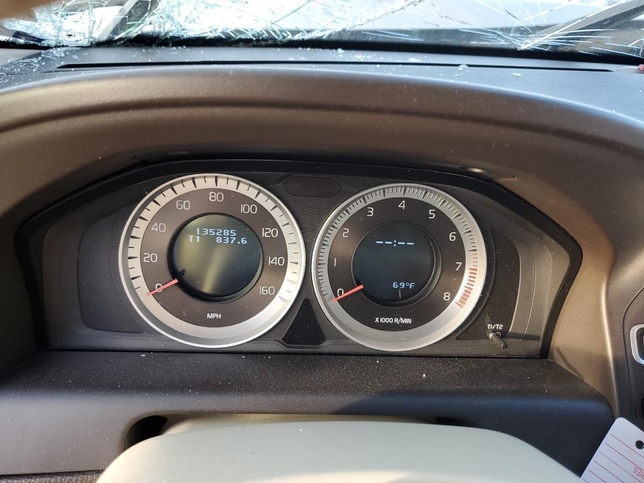 2013 VOLVO XC60
