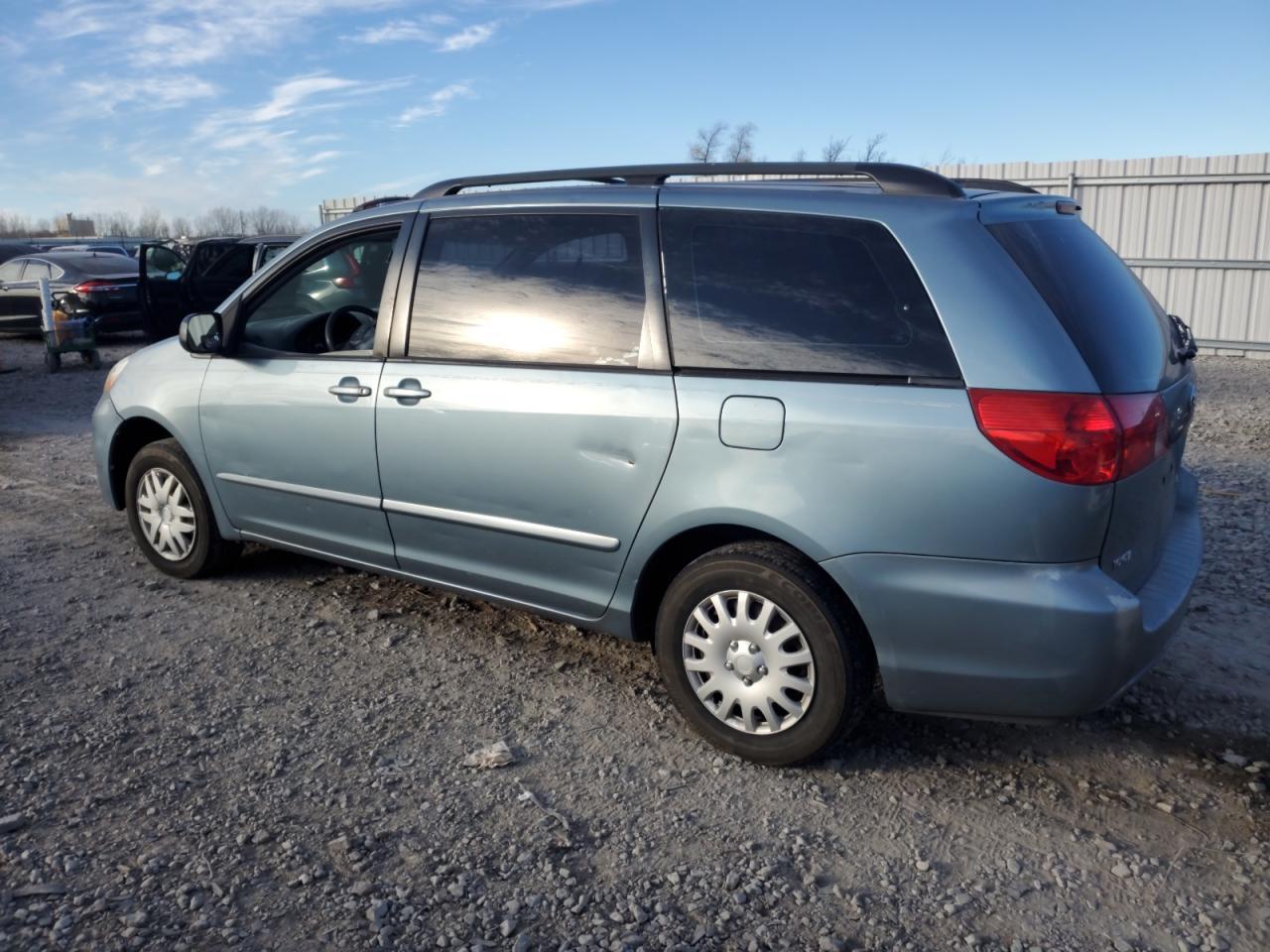 2006 TOYOTA SIENNA