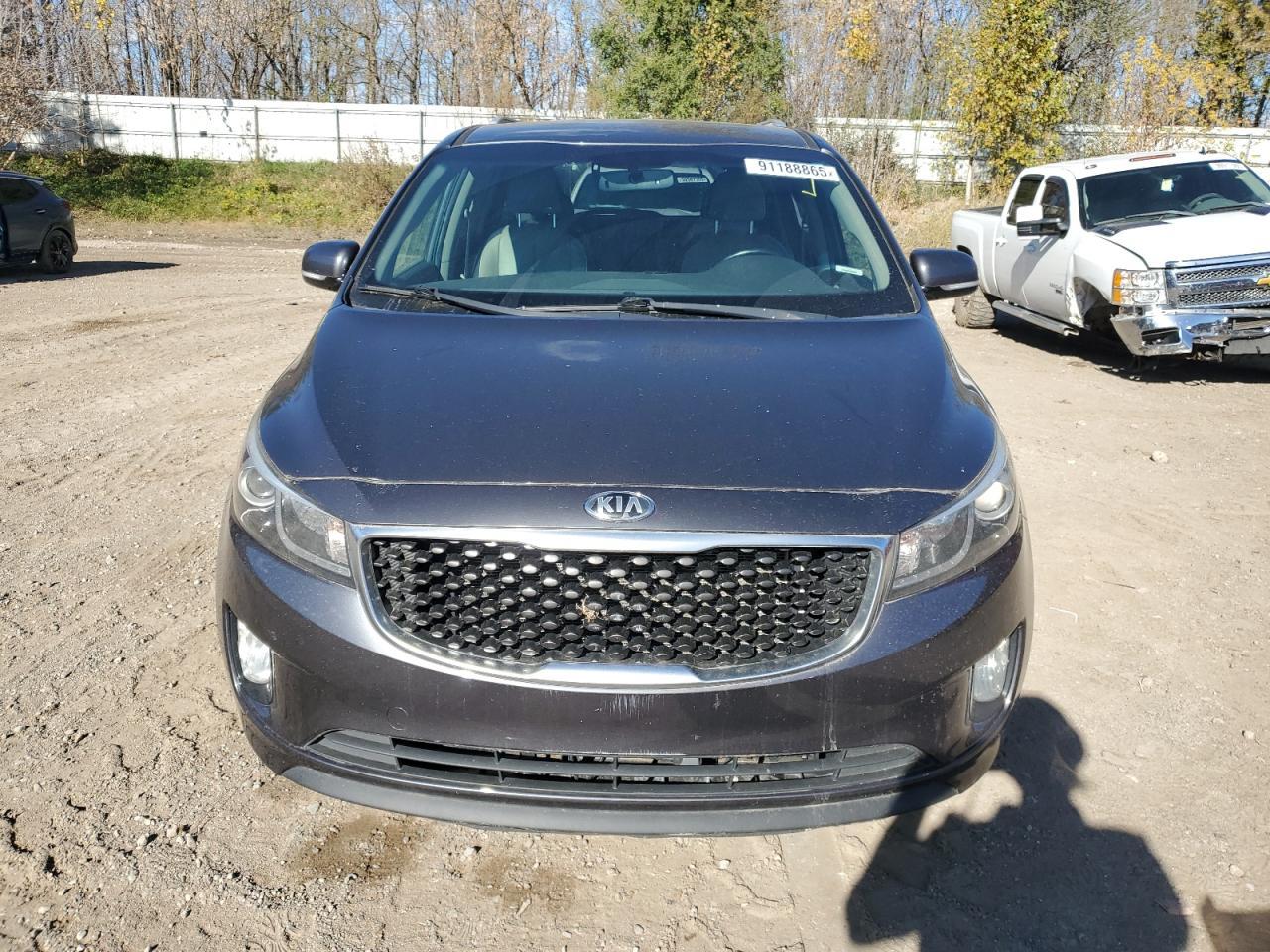 2016 KIA SEDONA