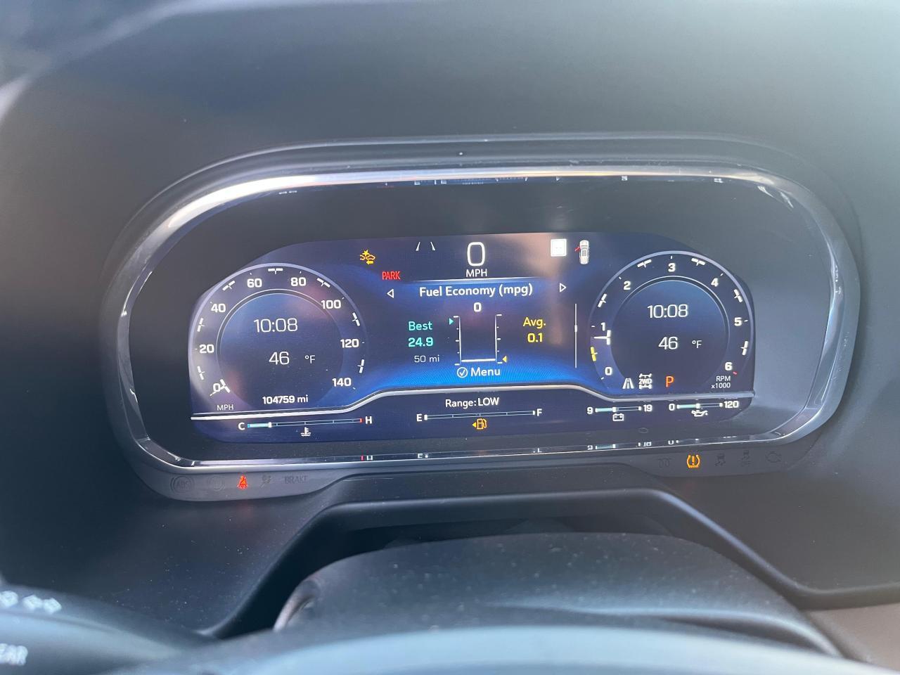 2022 CHEVROLET Suburban