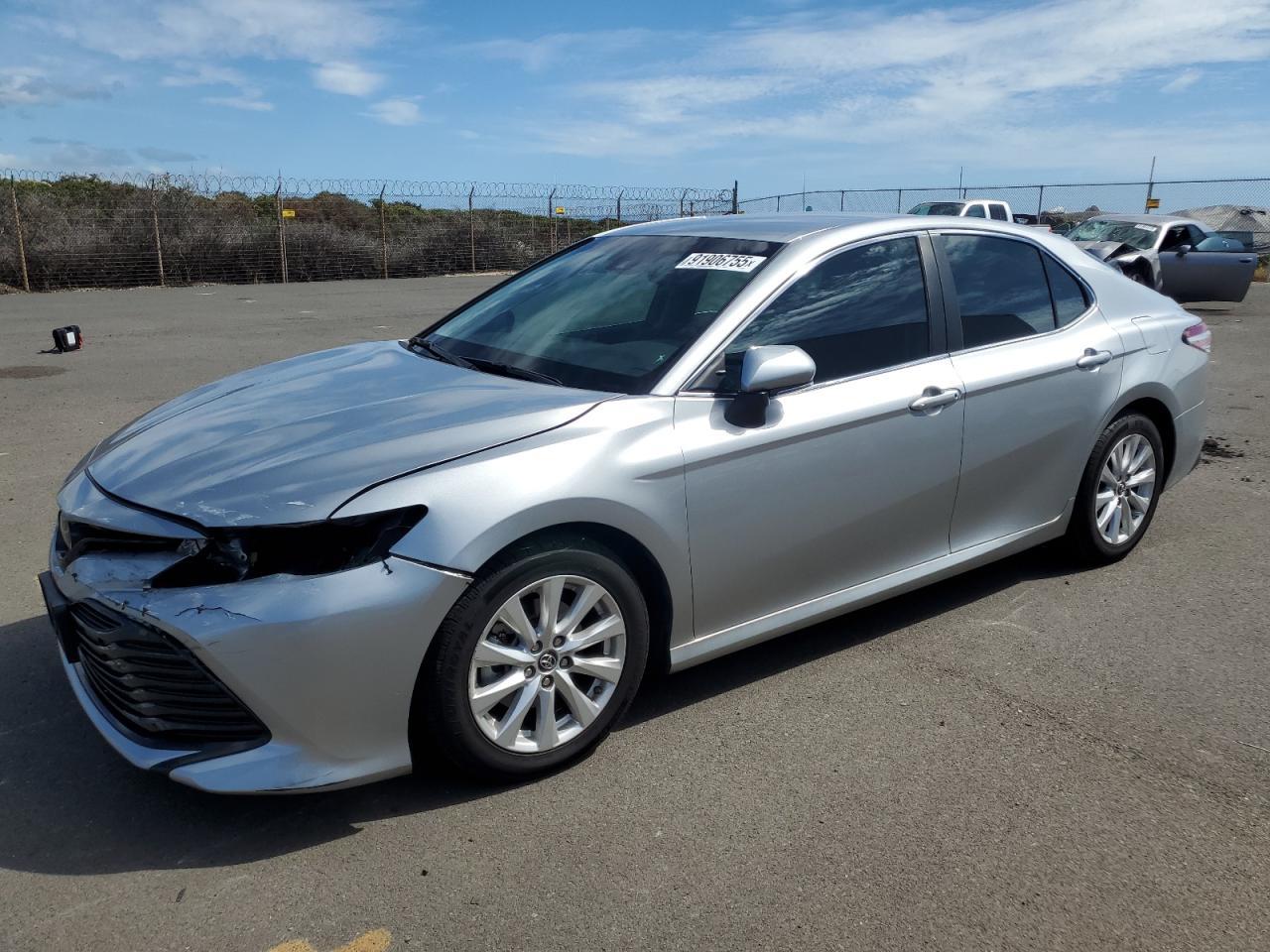 2018 TOYOTA CAMRY